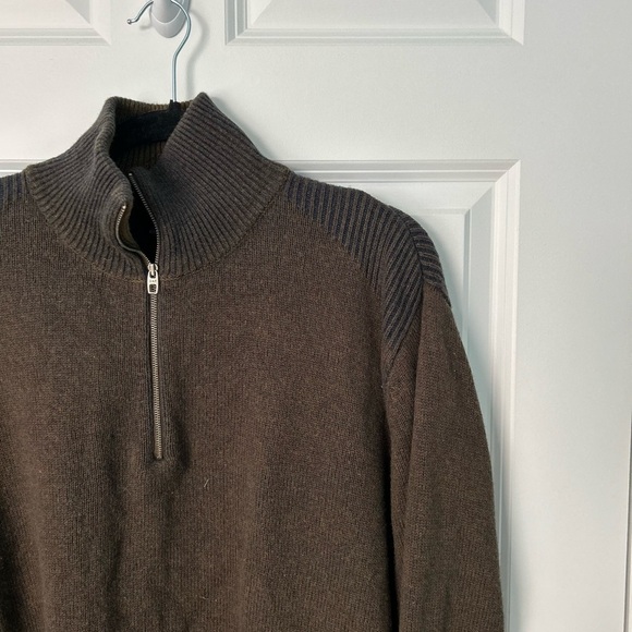 Men's GAP Quarter Zip Sweater | Men's Sweater | GAP Sweater | Winter Sweater - Picture 3 of 10